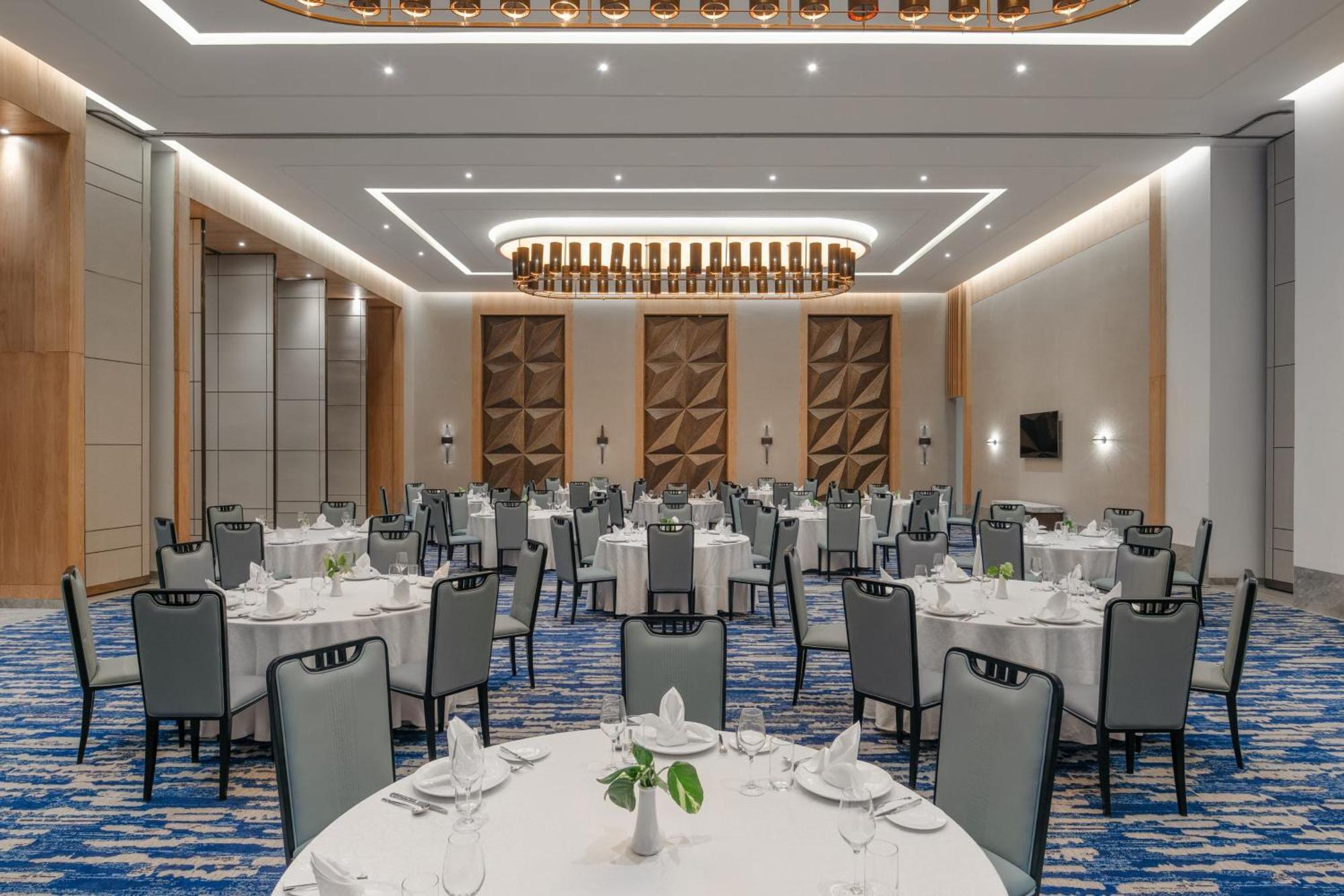 Four Points By Sheraton Kampala Exterior foto